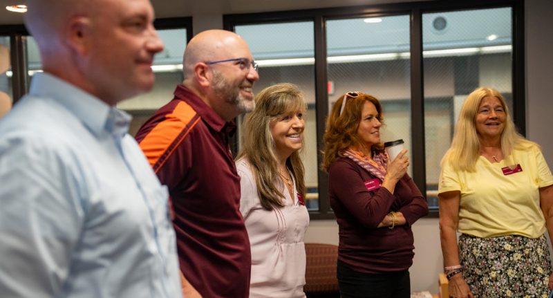 alumni in the visionarium